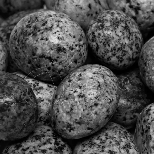 หินทามาโกะ (Tamago Stone)